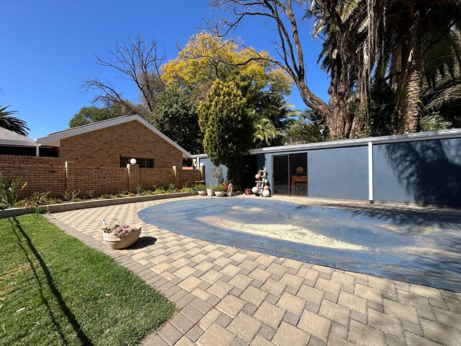 4 Bedroom Property for Sale in Waverley Free State